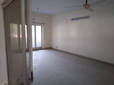 600 Yd² House for Rent In FB Area Block 11, Karachi