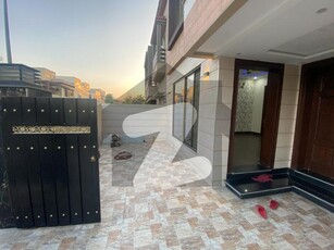 10 Marla Brand New Facing Park House For Sale In Sector D Bahria Town Lahore Bahria Town Sector D