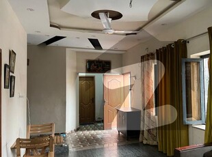 12 Marla Upper Portion House For Rent In Aamir Town Near To Canal Road Aamir Town