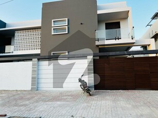 300 YARDS BRAND-NEW DUPLEX FOR SALE IN PHASE 6 DHA Phase 6