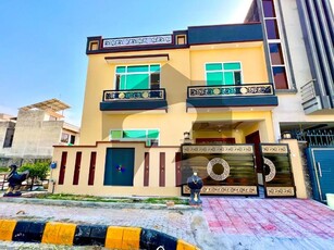 8 MARLA LUXURY BRAND NEW CORNER HOUSE FOR SALE F-17 ISLAMABAD ALL FACILITY AVAILABLE CDA APPROVED SECTOR Tele Garden (T&T ECHS)