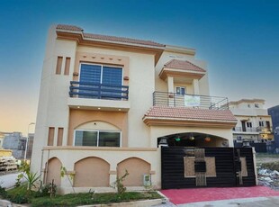 Bahria Town Phase 8, 9 Marla Corner Designer House 4 Beds With Attached Baths Outstanding Location On Investor Rate