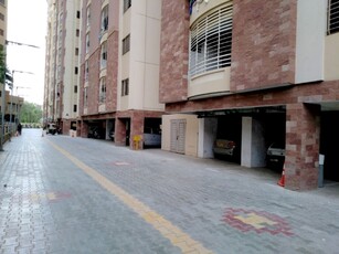 1450 Ft² Flat for Sale In Gulshan-e-Iqbal Block 1, Karachi