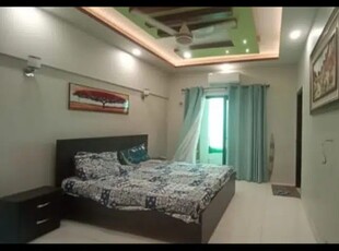 2200 Ft² Flat for Sale In University Road, Karachi