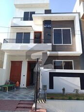 25/40 (4Marla) Brand New Modren Luxury House Available For sale in G_14 Rent value 1 Lakh G-14/4