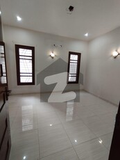 Very Well Maintained Ground Floor With Separate Entrance Available For Rent 3 Bed Dd Gulshan E Iqbal Block 6 Gulshan-e-Iqbal Block 6