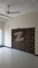 10 MARLA LIKE NEW UPPER PORTION FOR RENT IN SECTOR C BAHRIA TOWN LAHORE Bahria Town Janiper Block