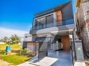 5 MARLA ULTRA MODERN HOUSE FOR SALE NEAR PARK IN DHA 9 TOWN DHA 9 Town