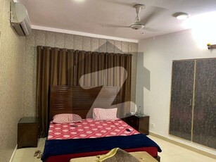 8 MARLA FULL HOUSE AVAILABLE FOR FAMILY IN BAHRIA TOWN LAHORE Bahria Town Umar Block