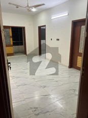 Prime Location 900 Square Feet Upper Portion For sale In PECHS Block 2 Karachi PECHS Block 2