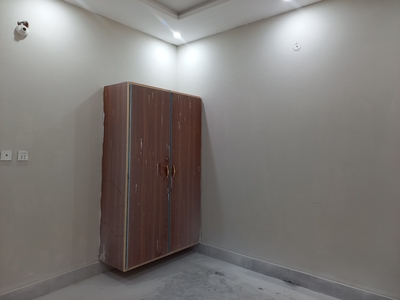 3 Marla Flat for Rent In Rehmanpura Colony, Lahore