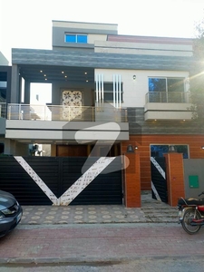 10 MARLA HOUSE FOR SALE AT PRIME LOCATION OF CENTRAL BLOCK BAHRIA ORCHARD LAHORE Bahria Orchard Phase 1 Central