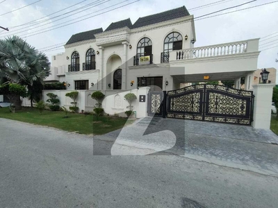 11 MARLA BRNAD NEW House CORNER BASMENT Charming Elevation IN DHA For Sale phase 4 DHA Phase 4