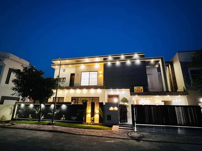 17 Marla Ultra Classic House For Sale Bahria Town Lahore