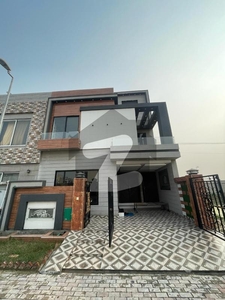 5 MARLA BEAUTIFUL BRAND NEW LUXURY HOUSE FOR SALE IN JINNAH BLOCK SECTOR E BAHRIA TOWN LAHORE Bahria Town Jinnah Block