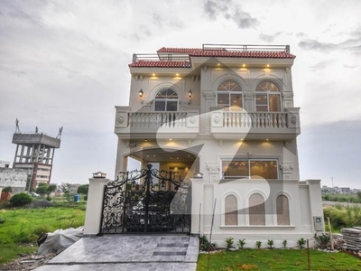 5 MARLA LUXURIOUS MODERATE HOUSE AVAILABLE FOR SALE MAIN ROAD 100 FOUT DHA Phase 5