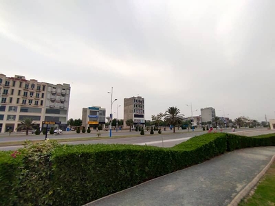 8 Marla Residential Plot for Sale at Prime Location in Low Cost Block D Bahria Orchard Lahore