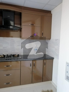 Beautiful 3 Bed Drawing Lounge (Executive) Flat Lucky One Apartment