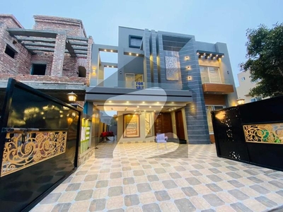Luxurious Designer 10 Marla brand new House For Sale in Bahria Town Lahore Bahria Town Sector E