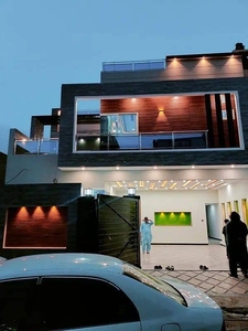 Luxury 10 Marla Fresh Modern Design House