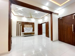 Luxurious 9 Marla Corner House with Gas for Sale in AA Block, Sector D, Bahria Town Lahore