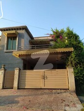 10 MARLA 4 BEDROOMS SD HOUSE AVAILABLE FOR RENT Askari 11