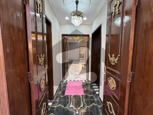 10 Marla Beautiful Designer'S House For Sale In Central Park Central Park Block F