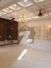 10 Marla Beautiful Spanish House For Sale Super Hot Location In Dream Garden Phase 2 Lahore Dream Gardens Phase 2