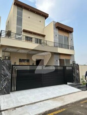 10 Marla Brand New A Plus Solid Constructed house For Sale And Direct Meeting With Owner In Park View City Lahore. Park View City