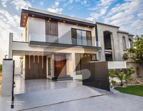 10 MARLA FULL LUXURY BRAND-NEW HOUSE AVAILABLE FOR SALE IN DHA PHASE 7 DHA Phase 7