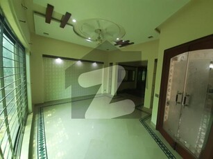 10 Marla House For Rent at DHA PHase 5 DHA Phase 5