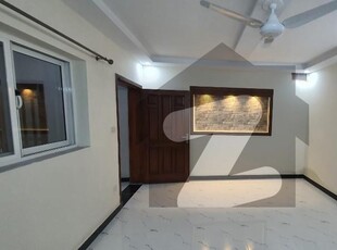 10 Marla Like Brand New In Tile Floor Upper Portion Available For Rent In G-13 Islamabad G-13