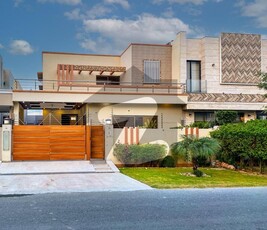 10 MARLA TOP OF LINE MODERN DESIGN BRAND NEW HOUSE FOR SALE DHA Phase 6