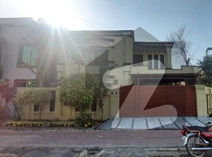 12 MARLA CORNER UESD BEAUTIFUL HOUSE FOR SALE IN GULMOHAR BLOCK BAHRIA TOWN LAHORE Bahria Town Gulmohar Block