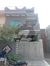 3 Marla double story used house facing park Al Rehman Phase 2 Block M