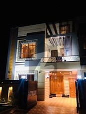 like Brand New 5 Marla House in Bahria Town Lahore BB Block Bahria Town