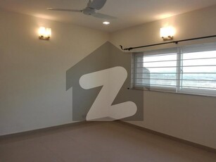 Lower Portion Of 1 Kanal In G-13 For rent G-13