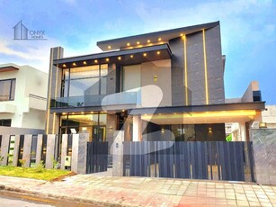 Luxurious 1 Kanal Designer House With Modern Elevation Bahria Town Phase 3