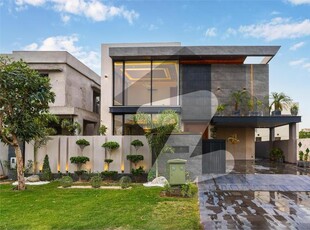 Near RAYA 100% Original Add Magnificent 1 Kanal Ultra Modern Mohsin Design Brand New Luxury House For Sale DHA Phase 6 Block N