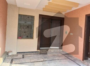 Used House for Sale in Ali Block, Bahria Town Bahria Town Phase 8 Ali Block