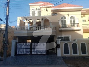 Wapda Town Phase 1 - Block E 10 Marla House Up For sale Wapda Town Phase 1 Block E