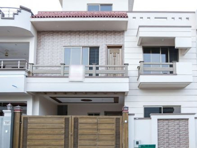 6.1 Marla House For Sale In Habibullah Colony