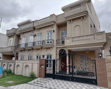 A 10 Marla House Located In Citi Housing Society Is Available For sale