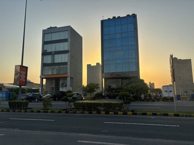 DHA RAHBAR 8 MARLA COMMERCIAL ON MAIN 100 FT WIDE ROAD PLOT AVAILABLE FOR REASONABLE PRICE Ideal LOCATION FOR BUSINESS AND MUCH MORE