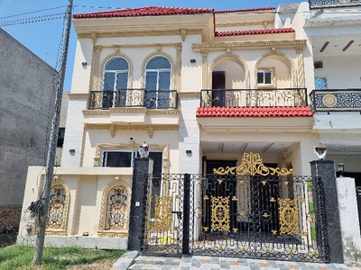 Luxury House for Luxury Lovers in Cheap Price