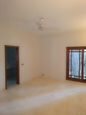 666 Yd² House for Rent In DHA Phase 5, Karachi