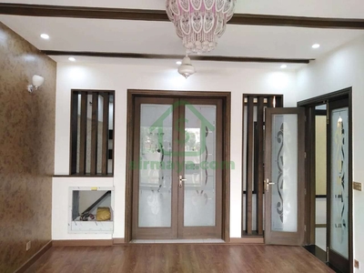 10 Marla Luxury House For Sale In Block N Dha Phase 8 Air Avenue Lahore