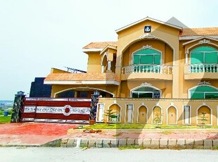 corner designer house double unit . Bahria Town Phase 8