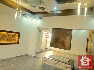 7 Bedroom House For Sale in Lahore