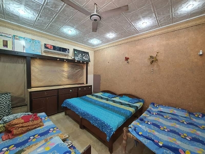 1 KANAL SEMI COMMERCIAL HOUSE FOR SALE IN THE HEART OF MODEL TOWN